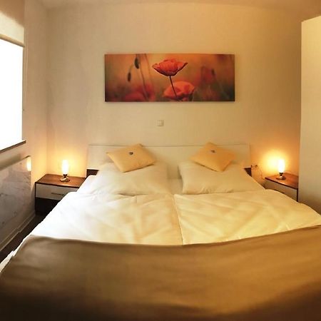 Haus Am Eck - Gaestehaus Und Appartements Altotting Ngoại thất bức ảnh