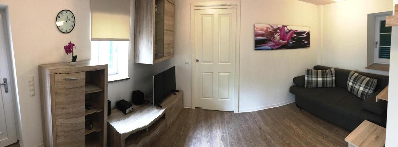 Haus Am Eck - Gaestehaus Und Appartements Altotting Ngoại thất bức ảnh